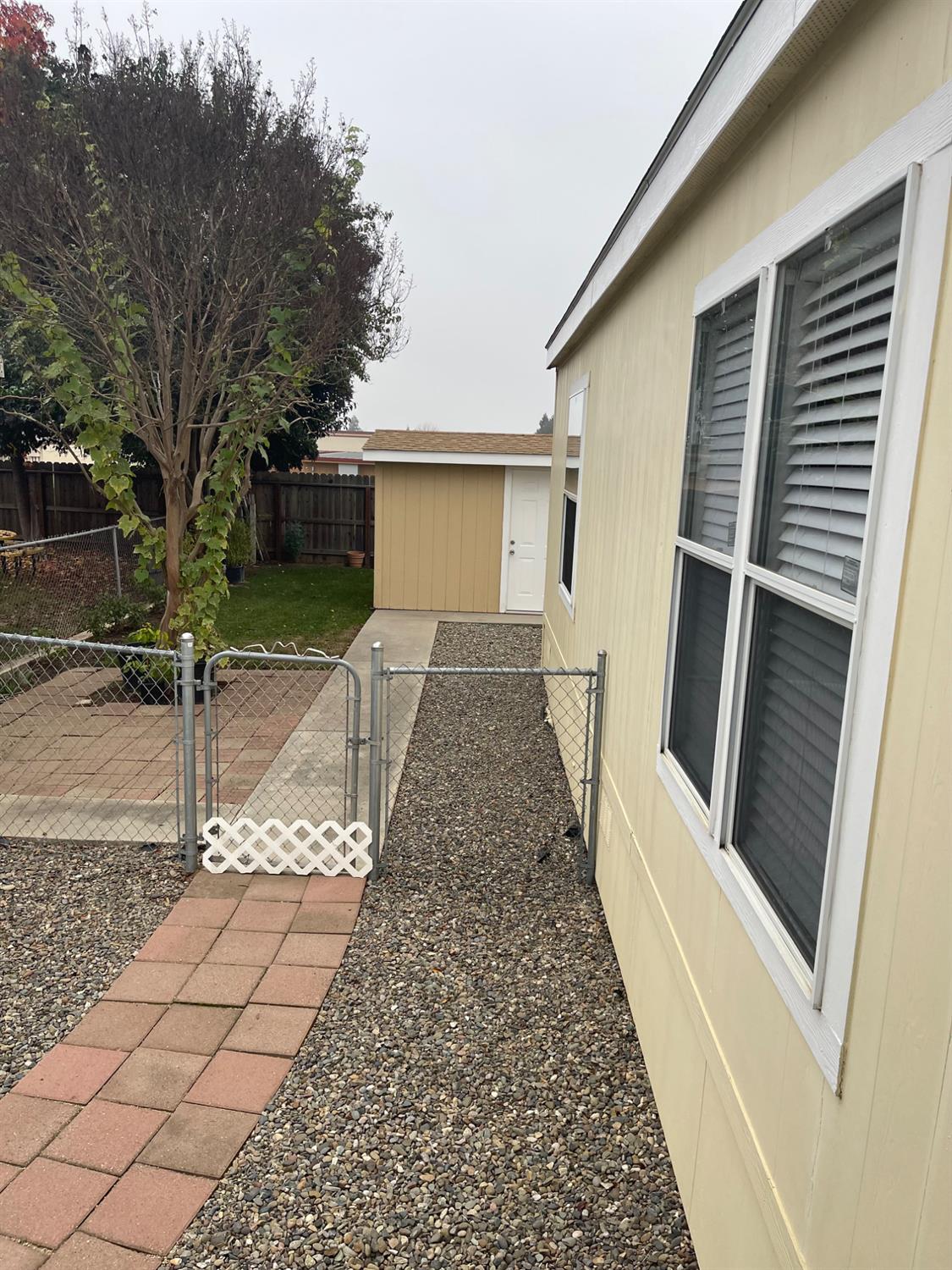 5901 Newbrook Cir #28, Riverbank, CA 95367