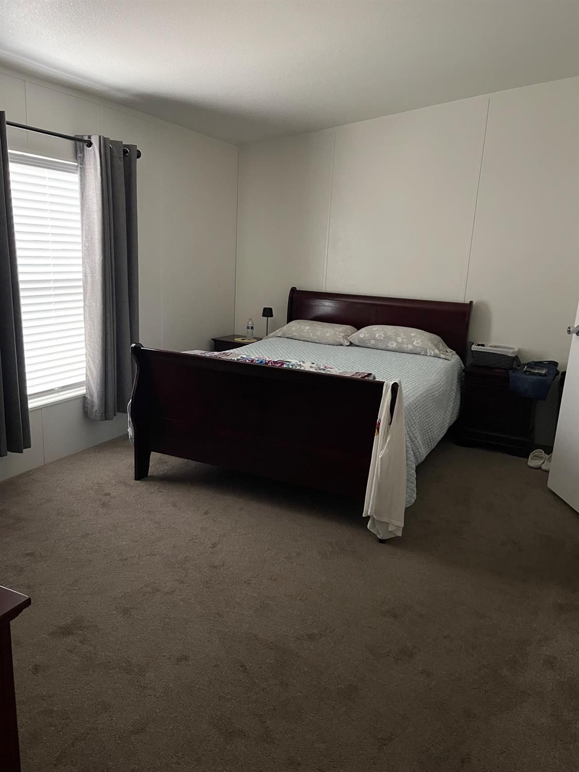 5901 Newbrook Cir #28, Riverbank, CA 95367