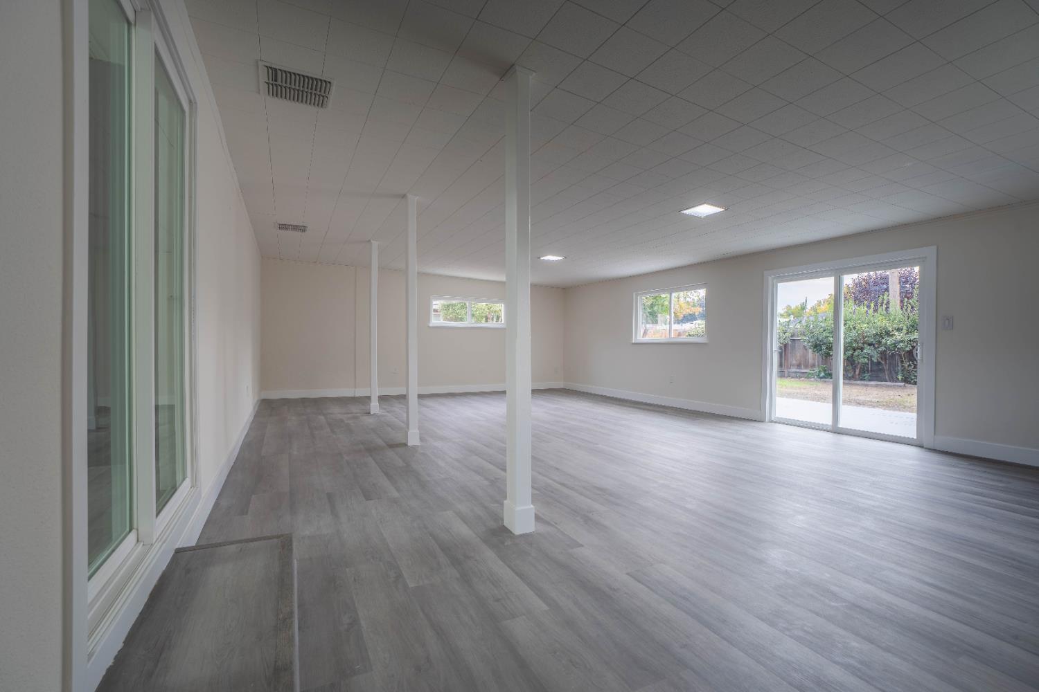 1418 Cypress Ave, Modesto, CA 95350