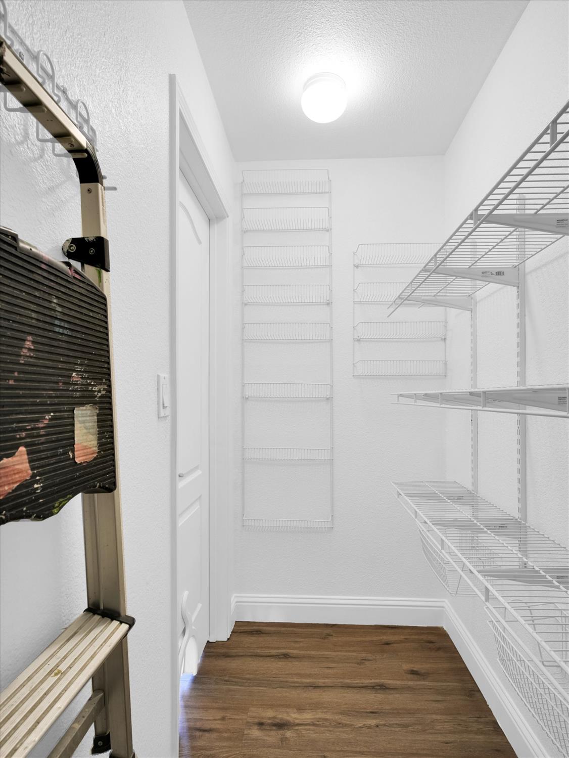 1177 Norwegian Ave #8, Modesto, CA 95350