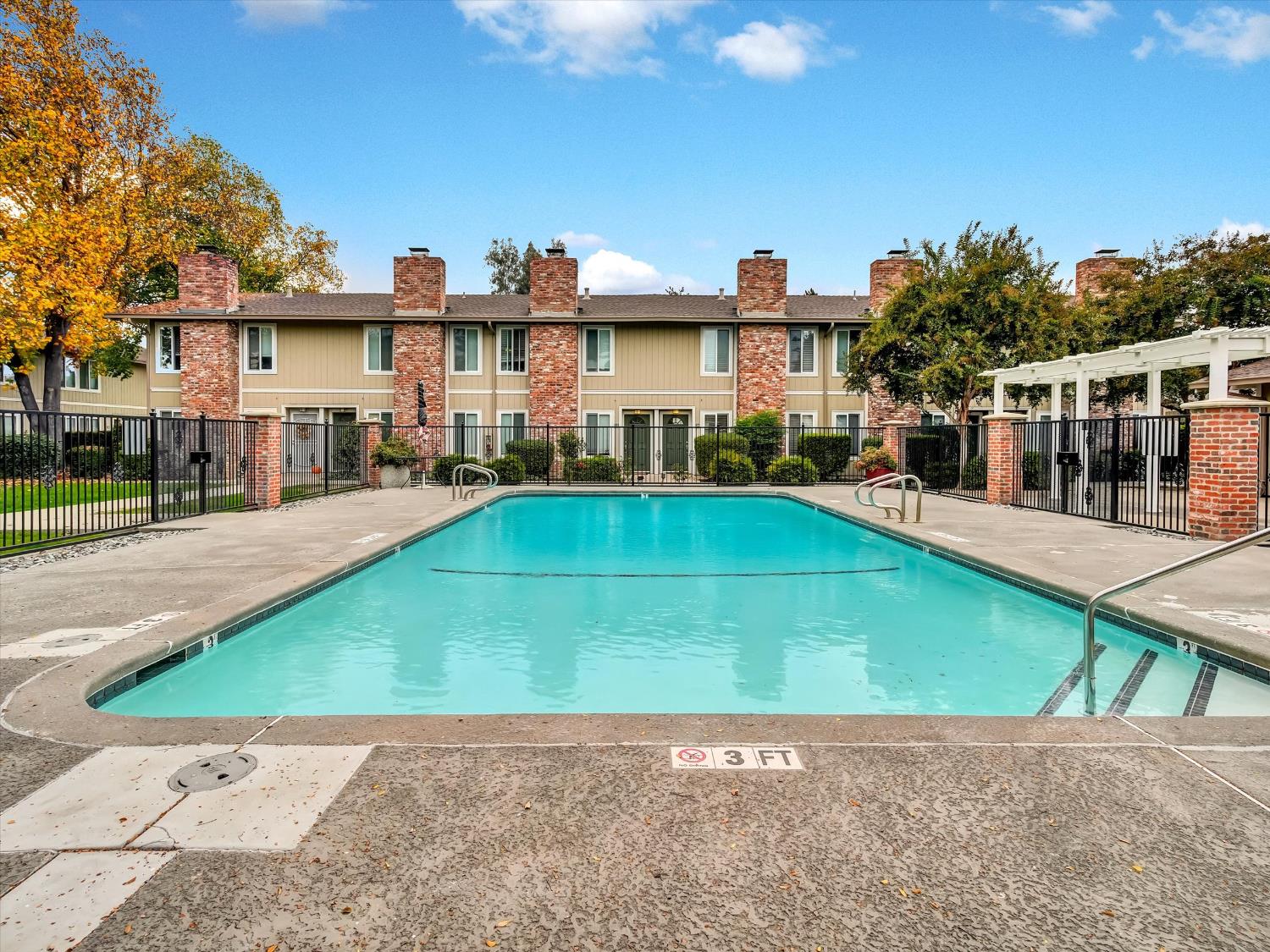 1177 Norwegian Ave #8, Modesto, CA 95350