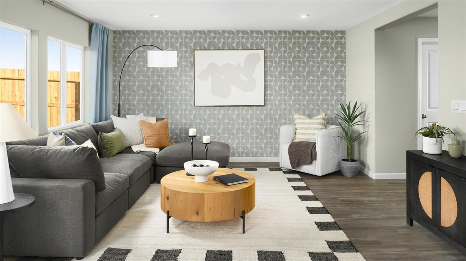 1823 Del Mar Ct, Los Banos, CA 93635