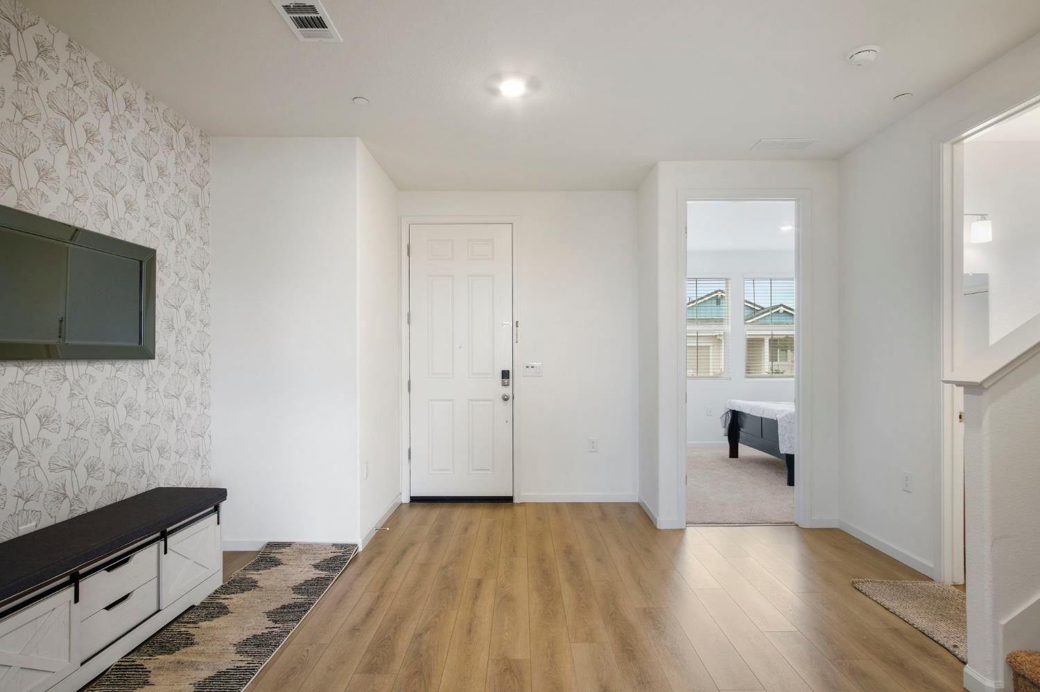 471 Villa Ticino Dr, Manteca, CA 95337