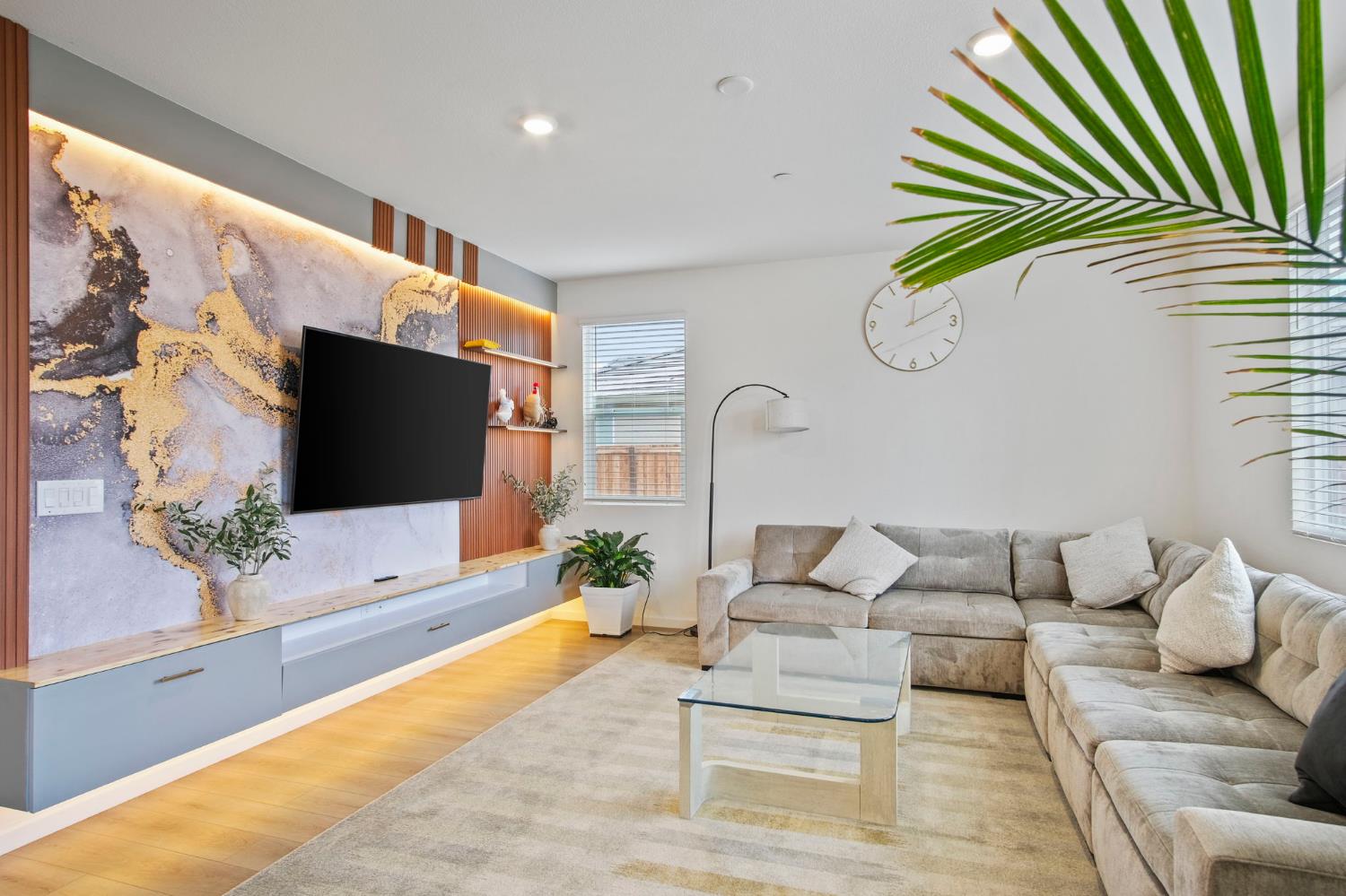 471 Villa Ticino Dr, Manteca, CA 95337