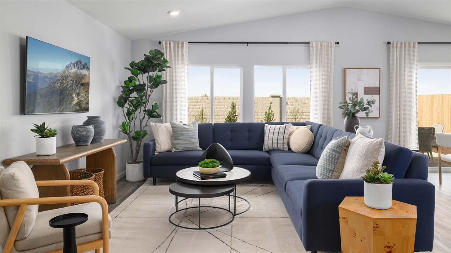 1822 Mariposa Dr, Los Banos, CA 93635