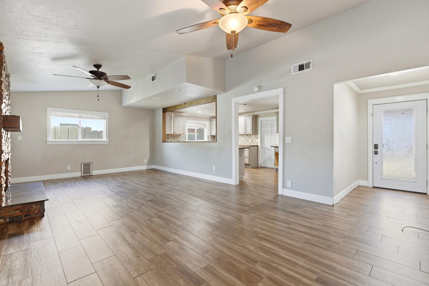 2805 Keller St, Modesto, CA 95355