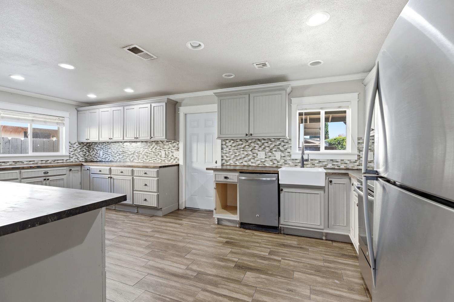 2805 Keller St, Modesto, CA 95355