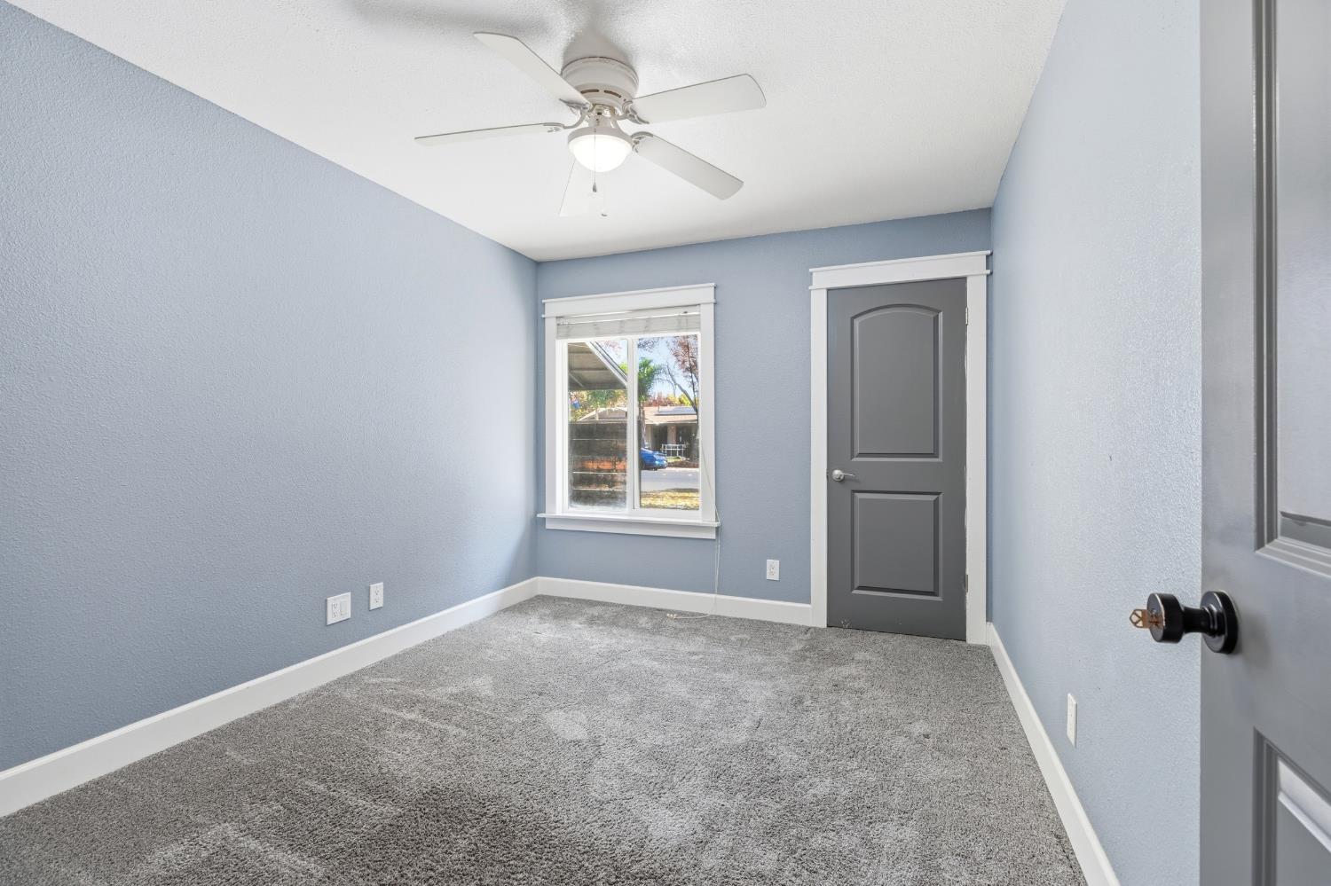 2805 Keller St, Modesto, CA 95355