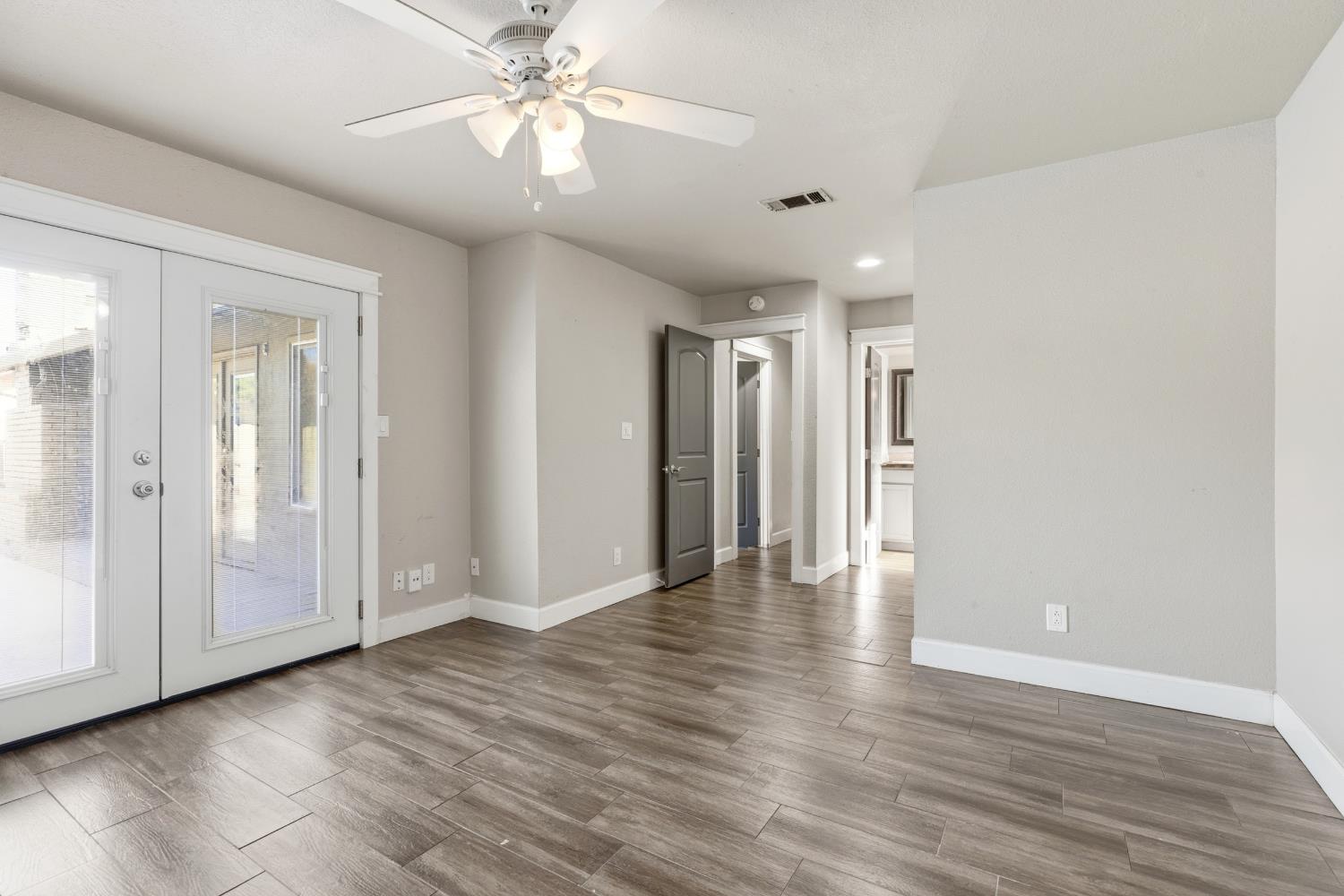 2805 Keller St, Modesto, CA 95355