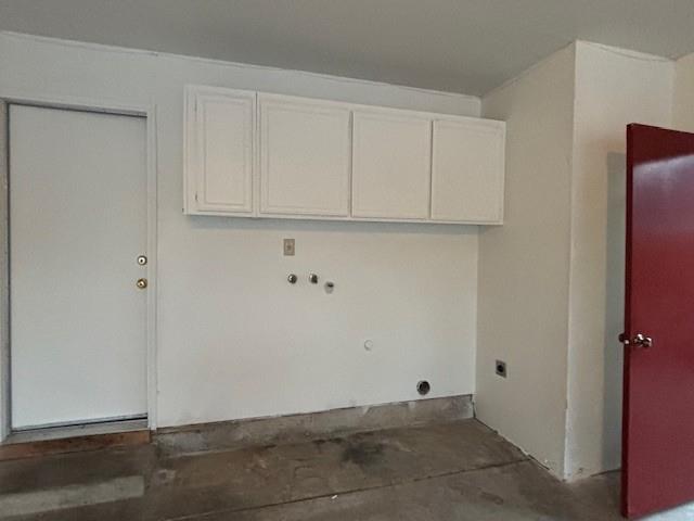 2227 Laguna Way, Los Banos, CA 93635