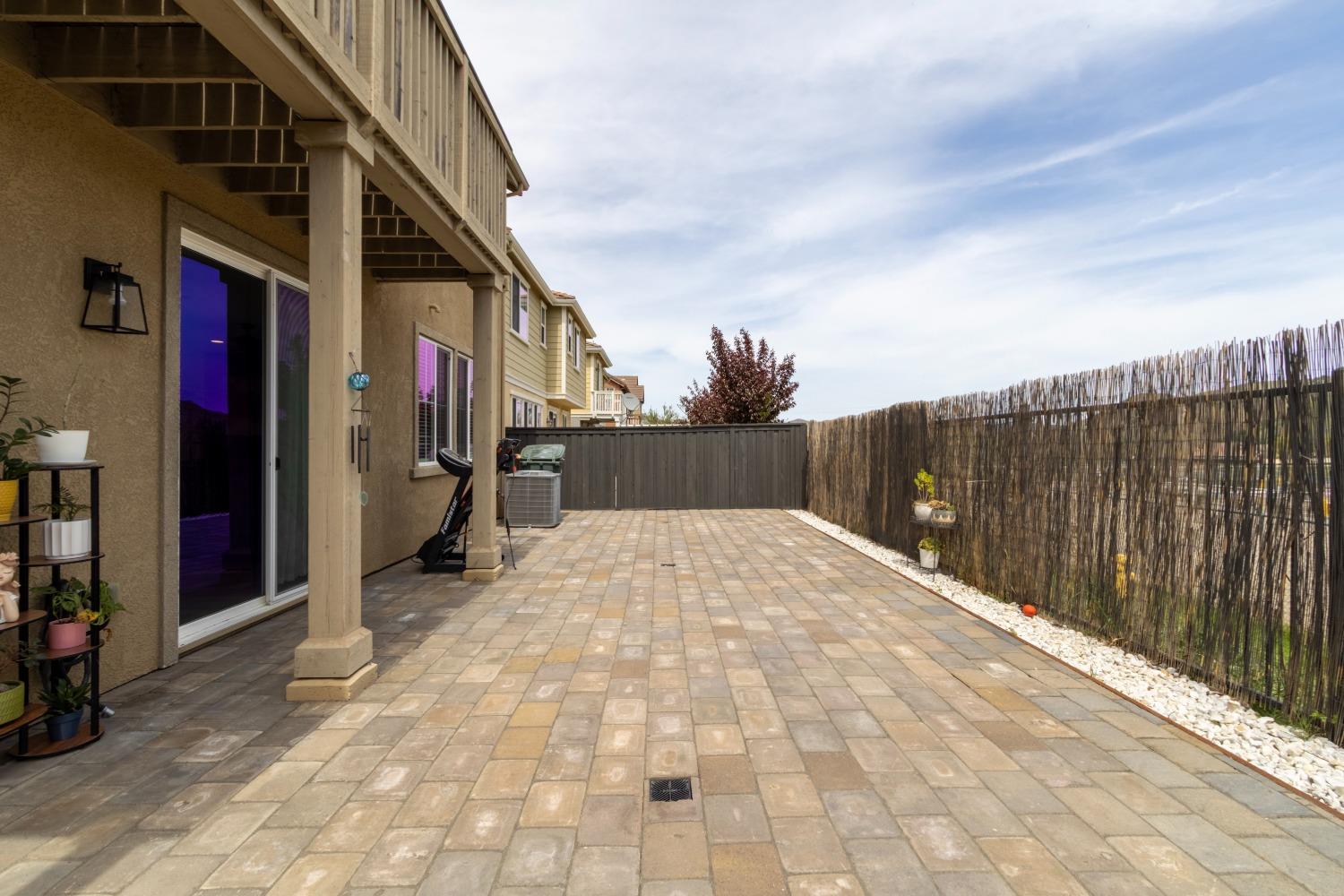 9419 Vintner Cir, Patterson, CA 95363