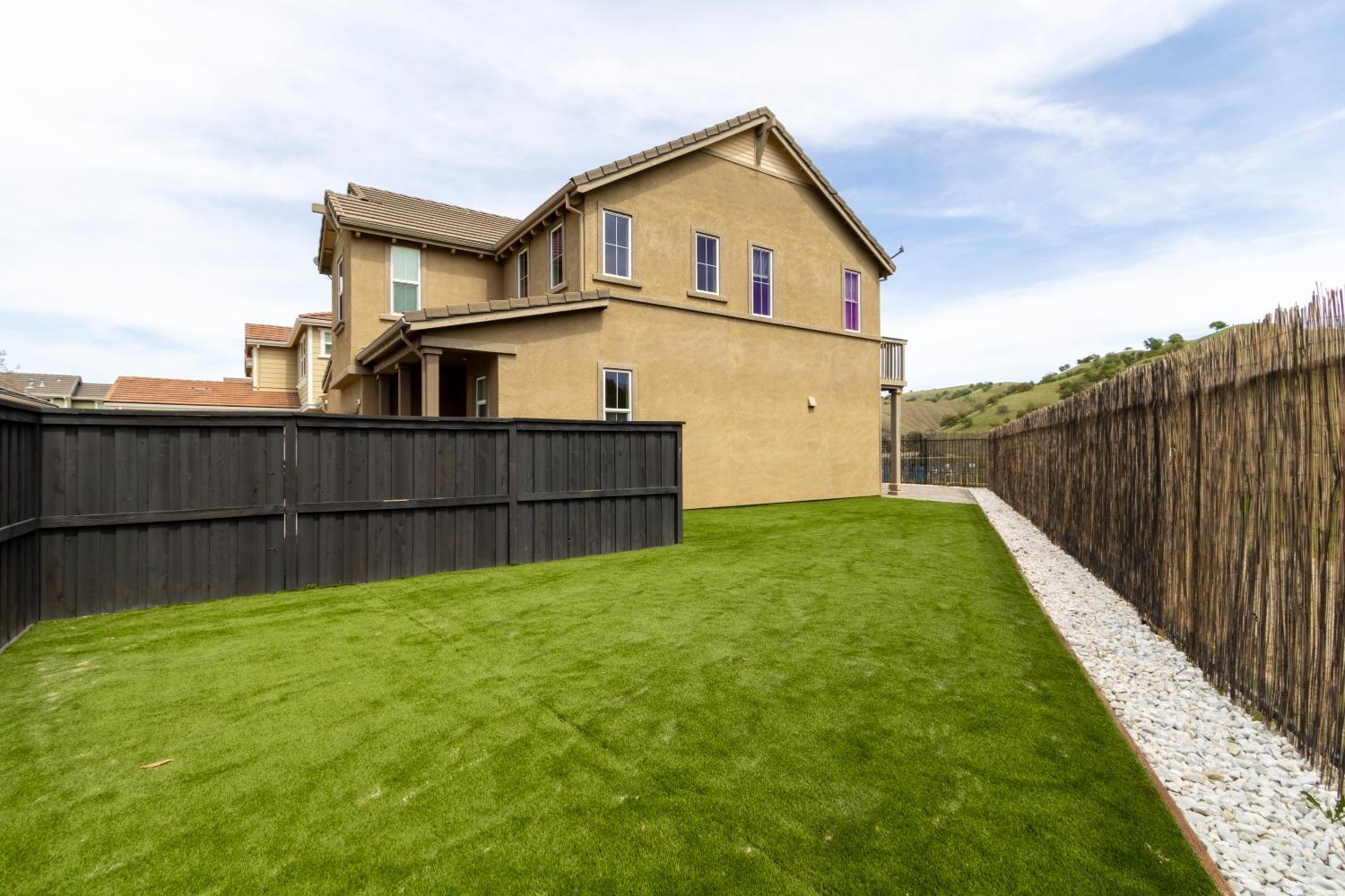 9419 Vintner Cir, Patterson, CA 95363