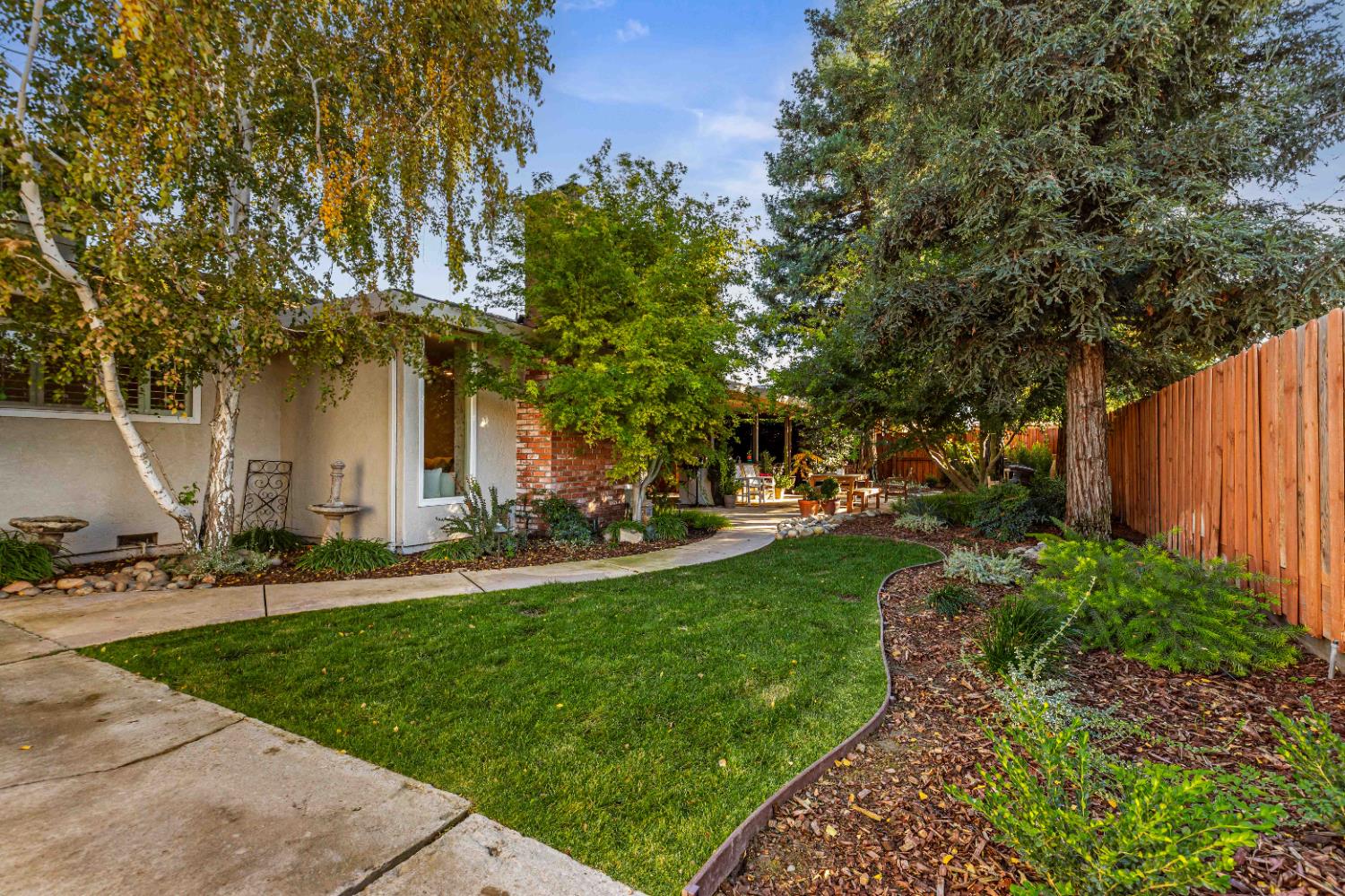 545 N Daubenberger Rd, Turlock, CA 95380