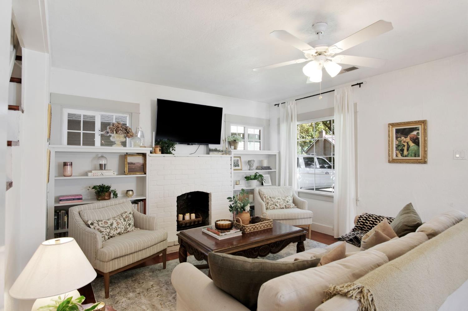 525 Semple St, Modesto, CA 95354