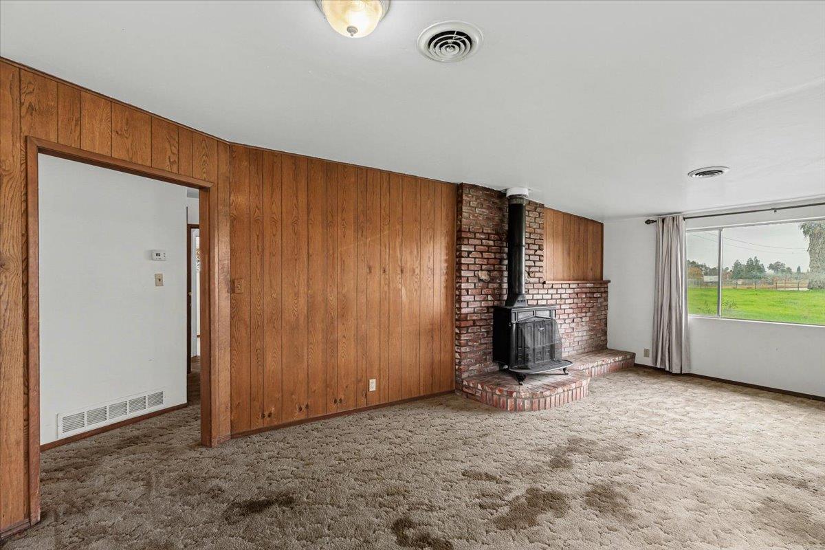 2679 Lobo Ave, Merced, CA 95348