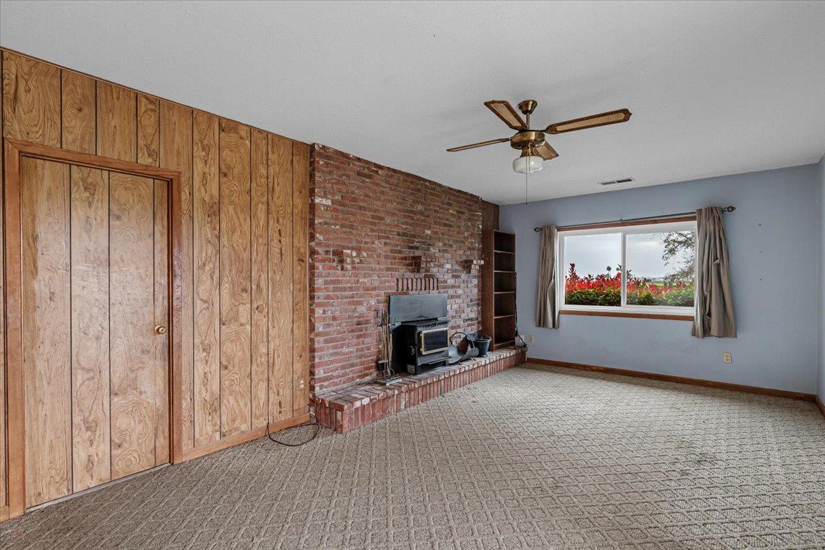 2679 Lobo Ave, Merced, CA 95348