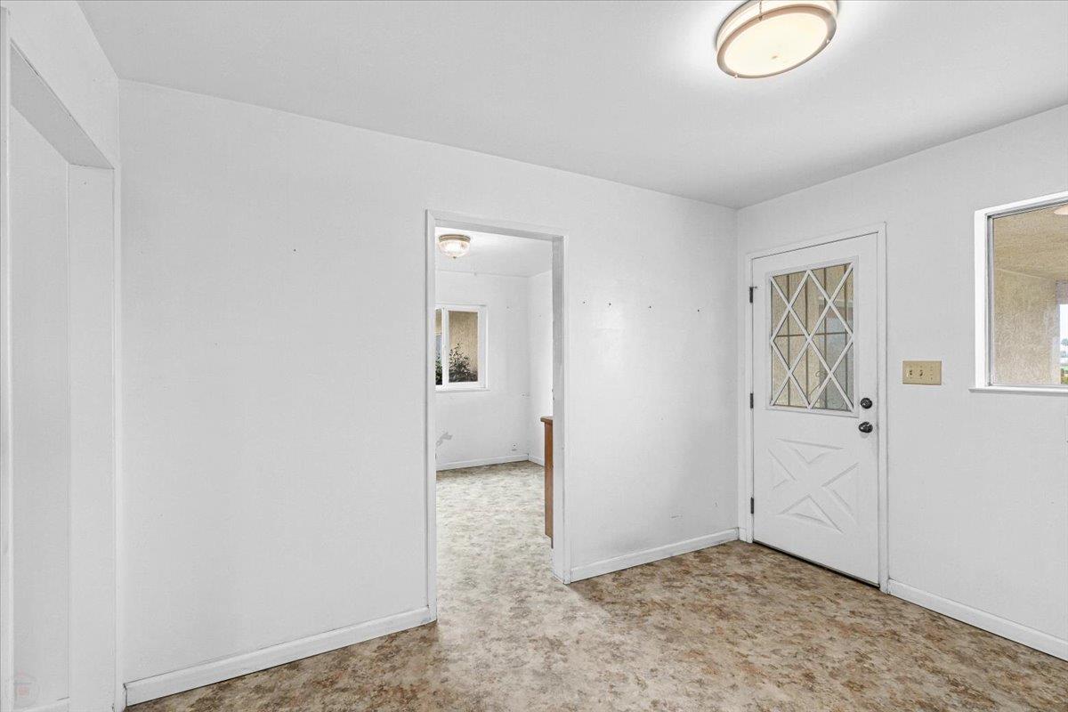 2679 Lobo Ave, Merced, CA 95348