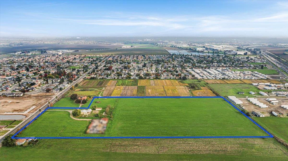 2679 Lobo Ave, Merced, CA 95348