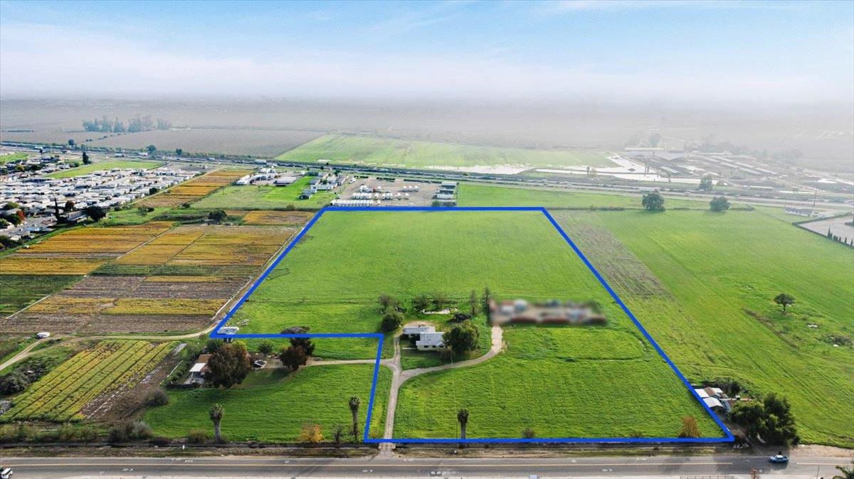 2679 Lobo Ave, Merced, CA 95348