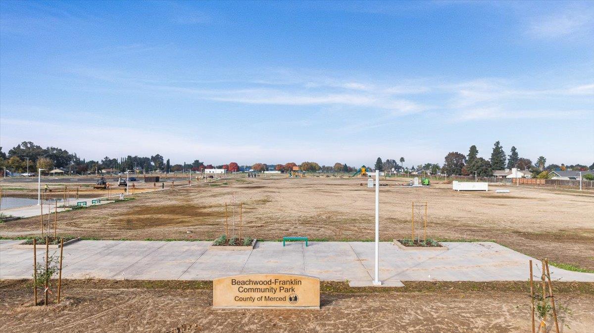 2679 Lobo Ave, Merced, CA 95348