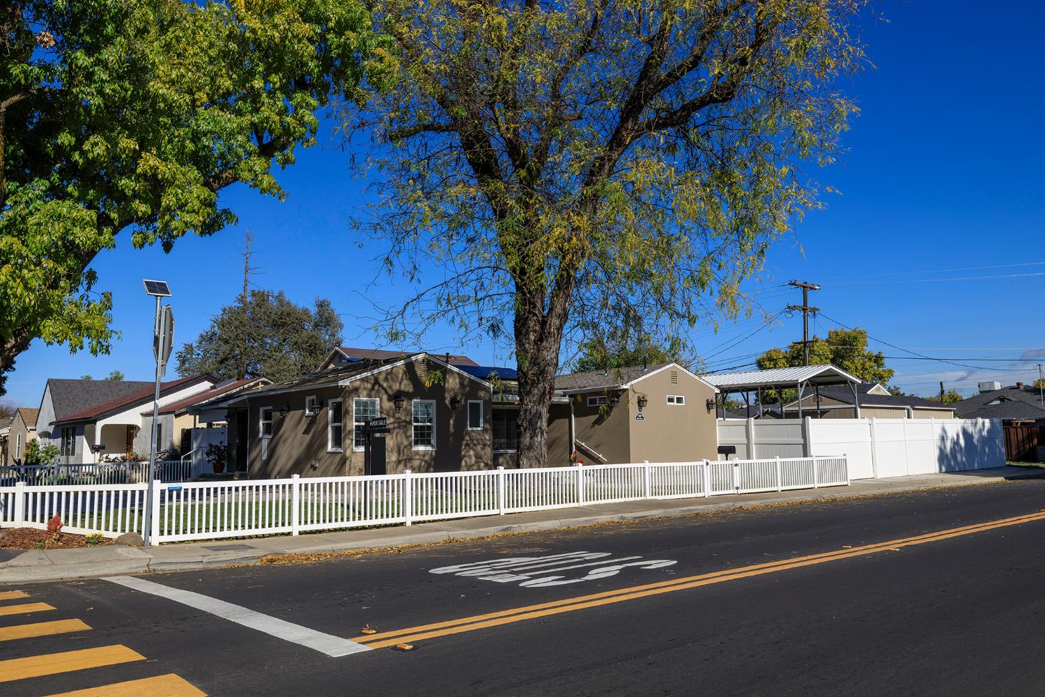 1705 Miller Ave, Modesto, CA 95354