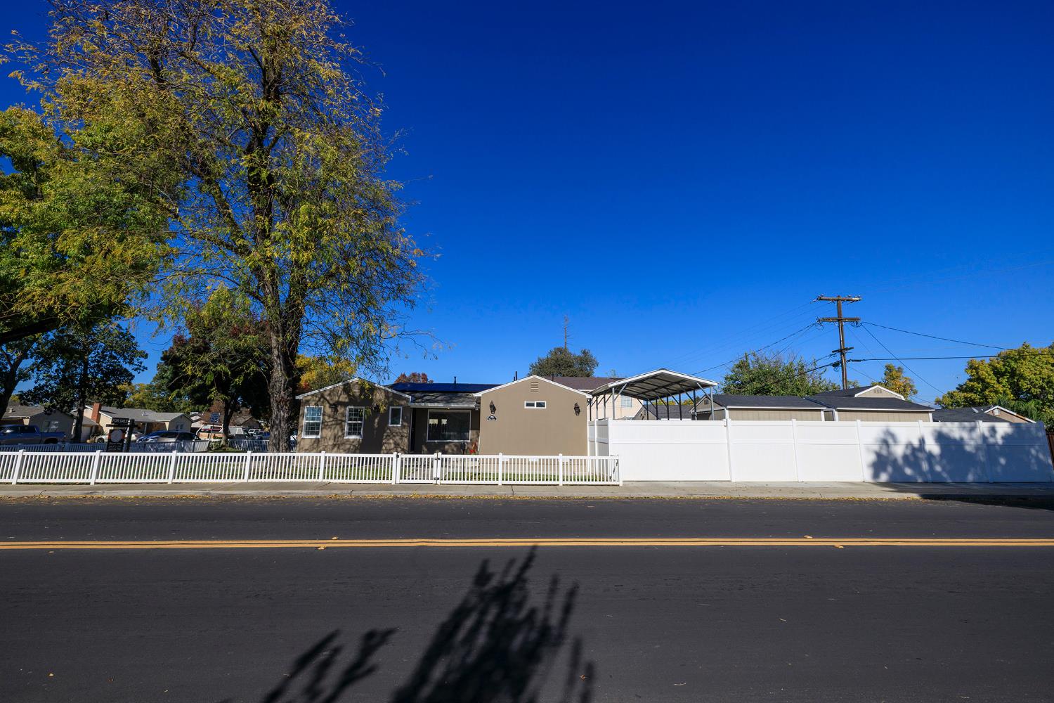 1705 Miller Ave, Modesto, CA 95354