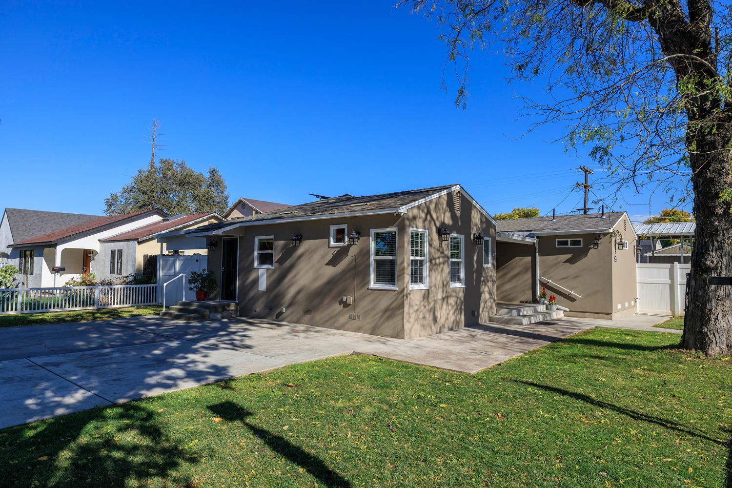 1705 Miller Ave, Modesto, CA 95354