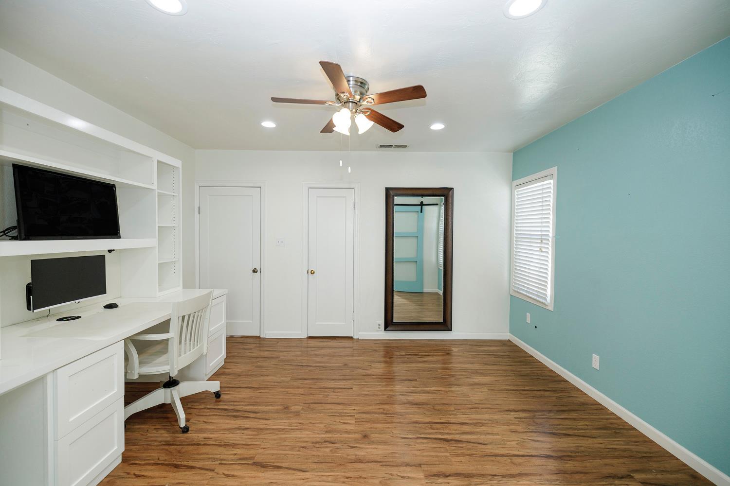 1705 Miller Ave, Modesto, CA 95354