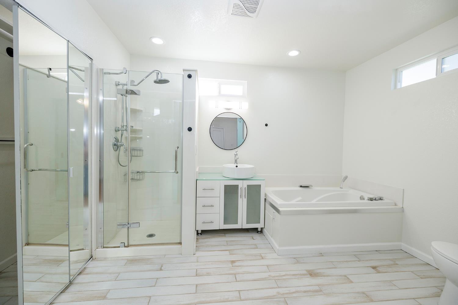 1705 Miller Ave, Modesto, CA 95354