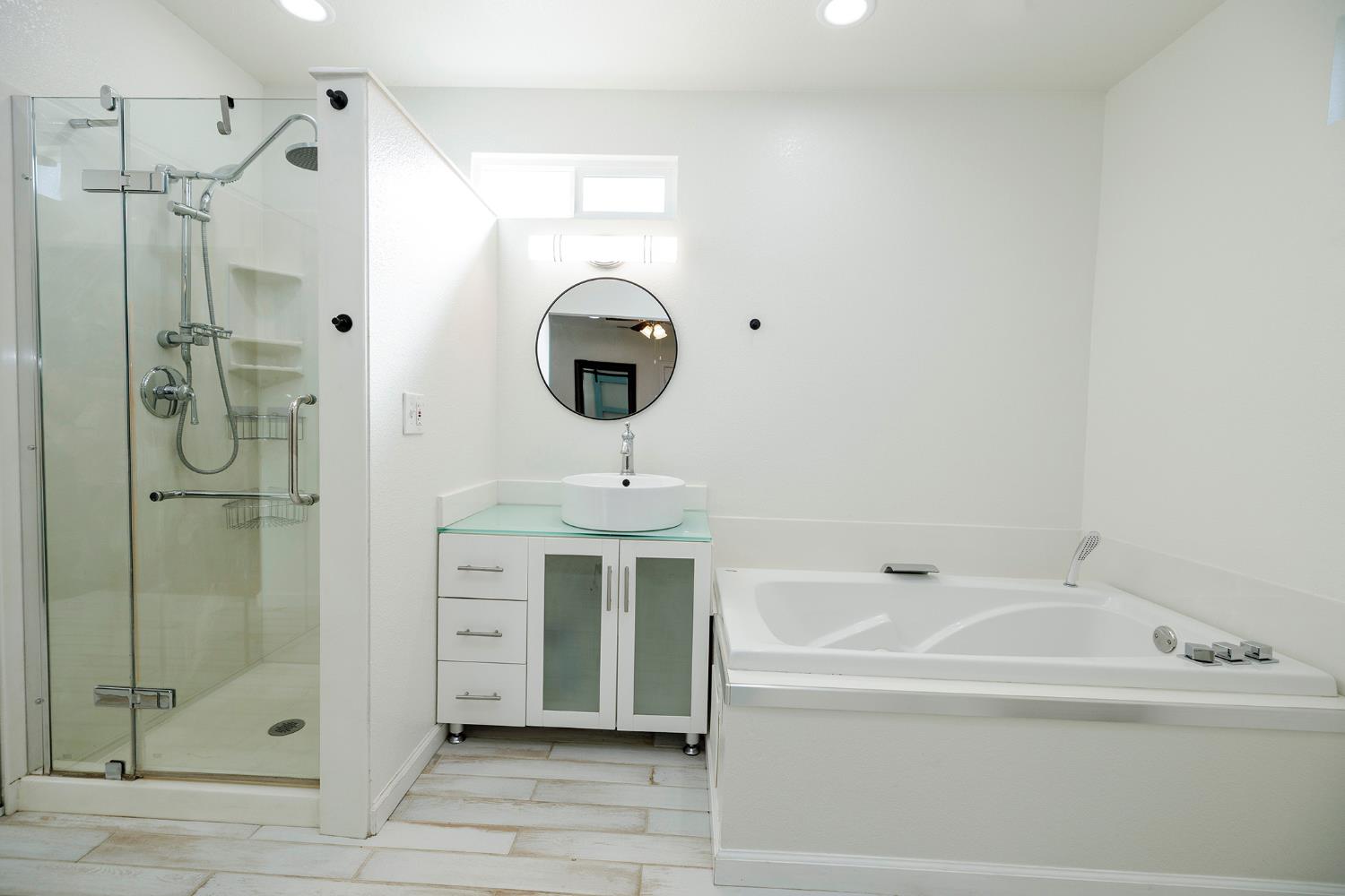 1705 Miller Ave, Modesto, CA 95354