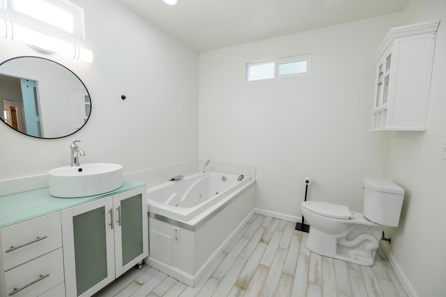 1705 Miller Ave, Modesto, CA 95354