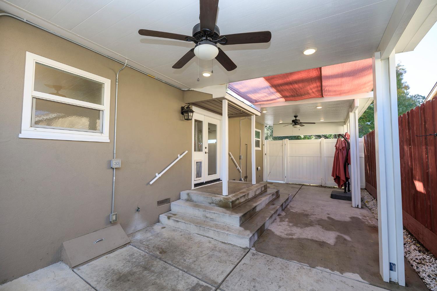 1705 Miller Ave, Modesto, CA 95354