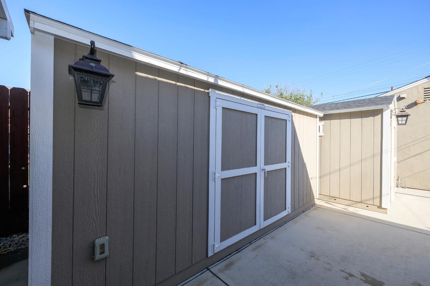 1705 Miller Ave, Modesto, CA 95354