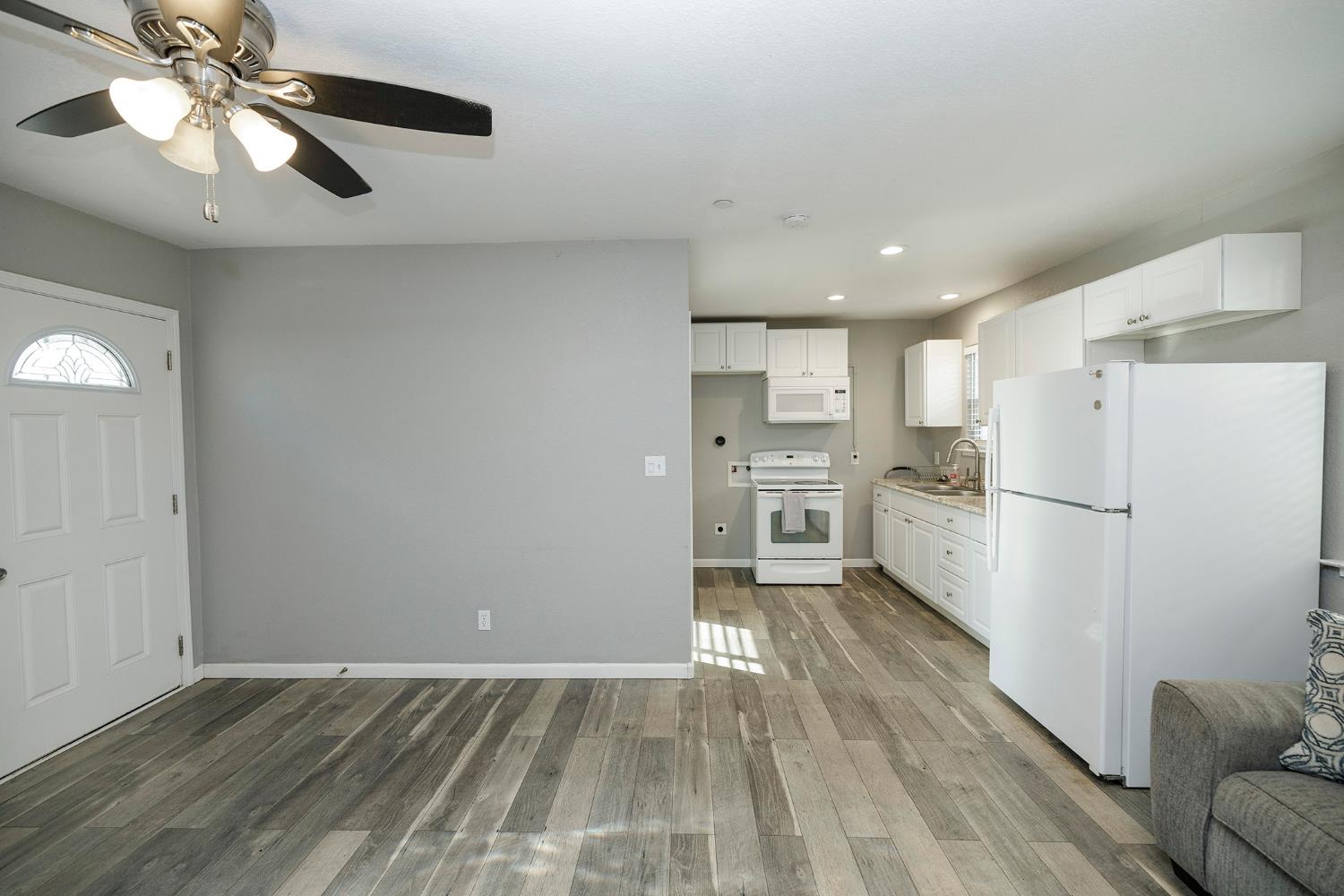 1705 Miller Ave, Modesto, CA 95354