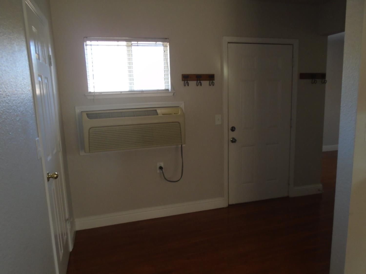 322 Johnson St, Modesto, CA 95354