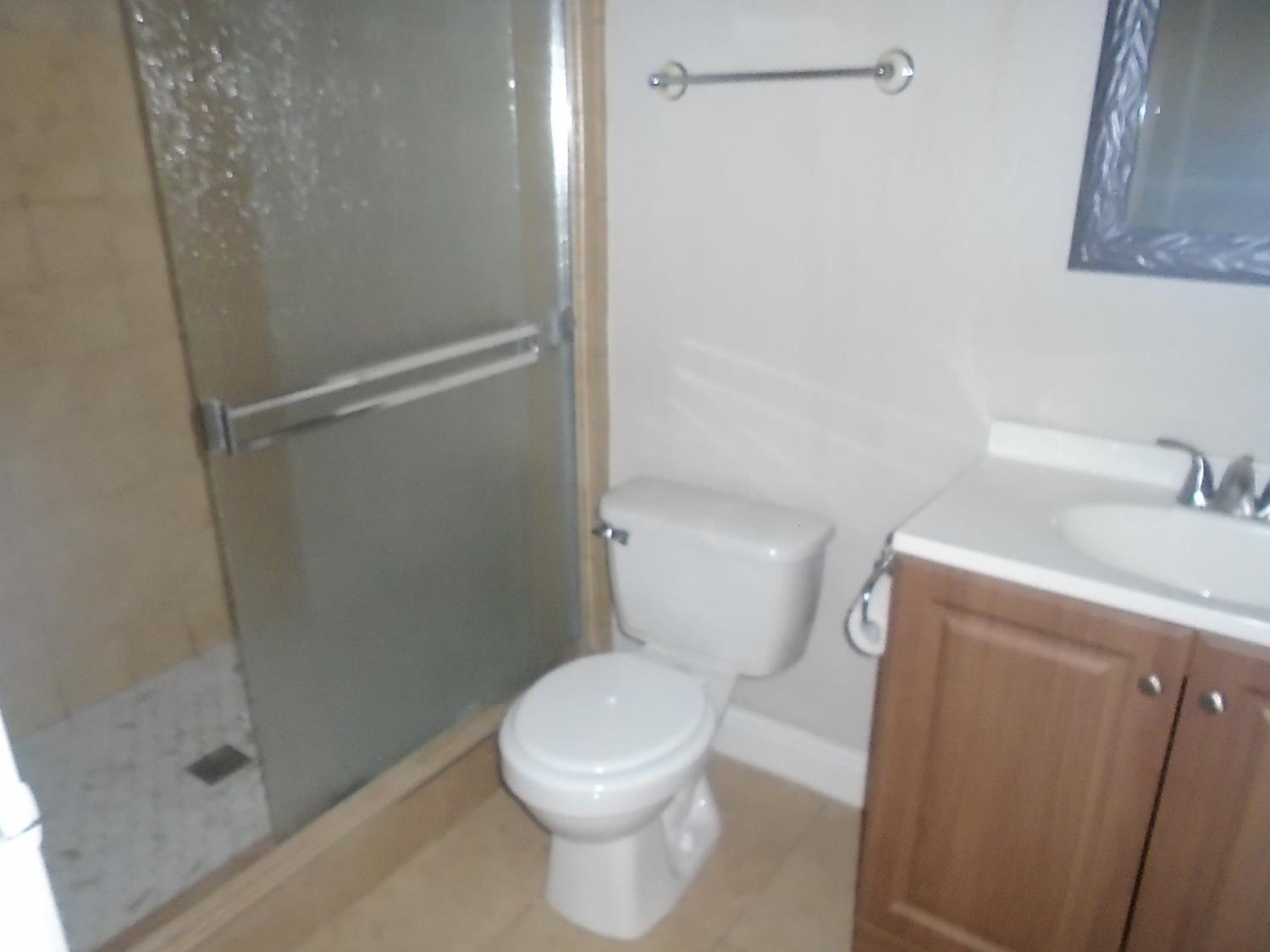 322 Johnson St, Modesto, CA 95354