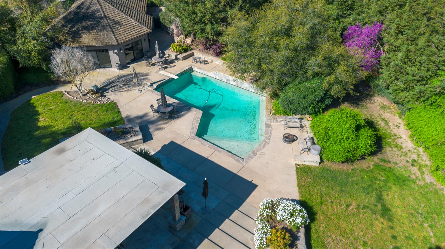 8519 Oak Creek Ct, Oakdale, CA 95361