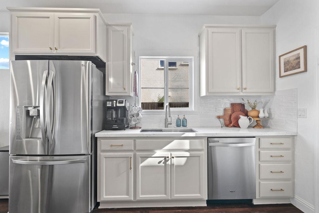 2637 Morgan St, Oakdale, CA 95361