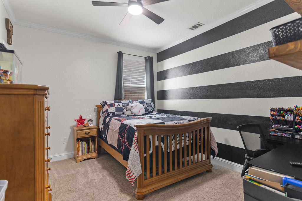 2637 Morgan St, Oakdale, CA 95361