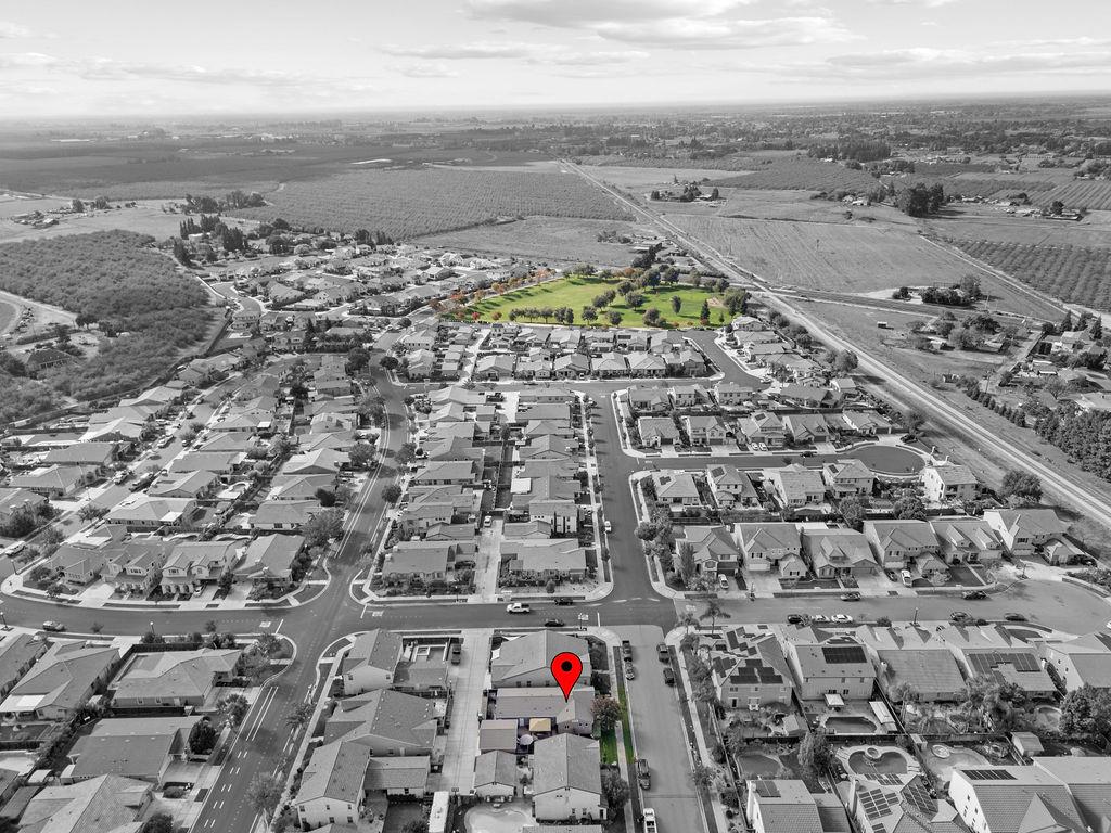 2637 Morgan St, Oakdale, CA 95361