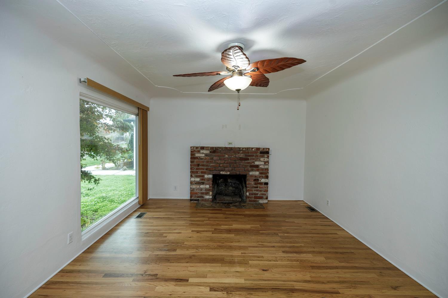 1316 Cooper Ave, Turlock, CA 95380