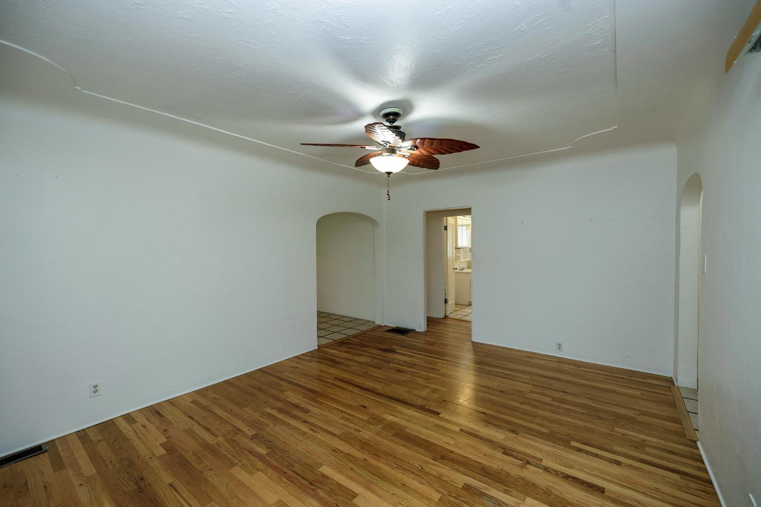 1316 Cooper Ave, Turlock, CA 95380