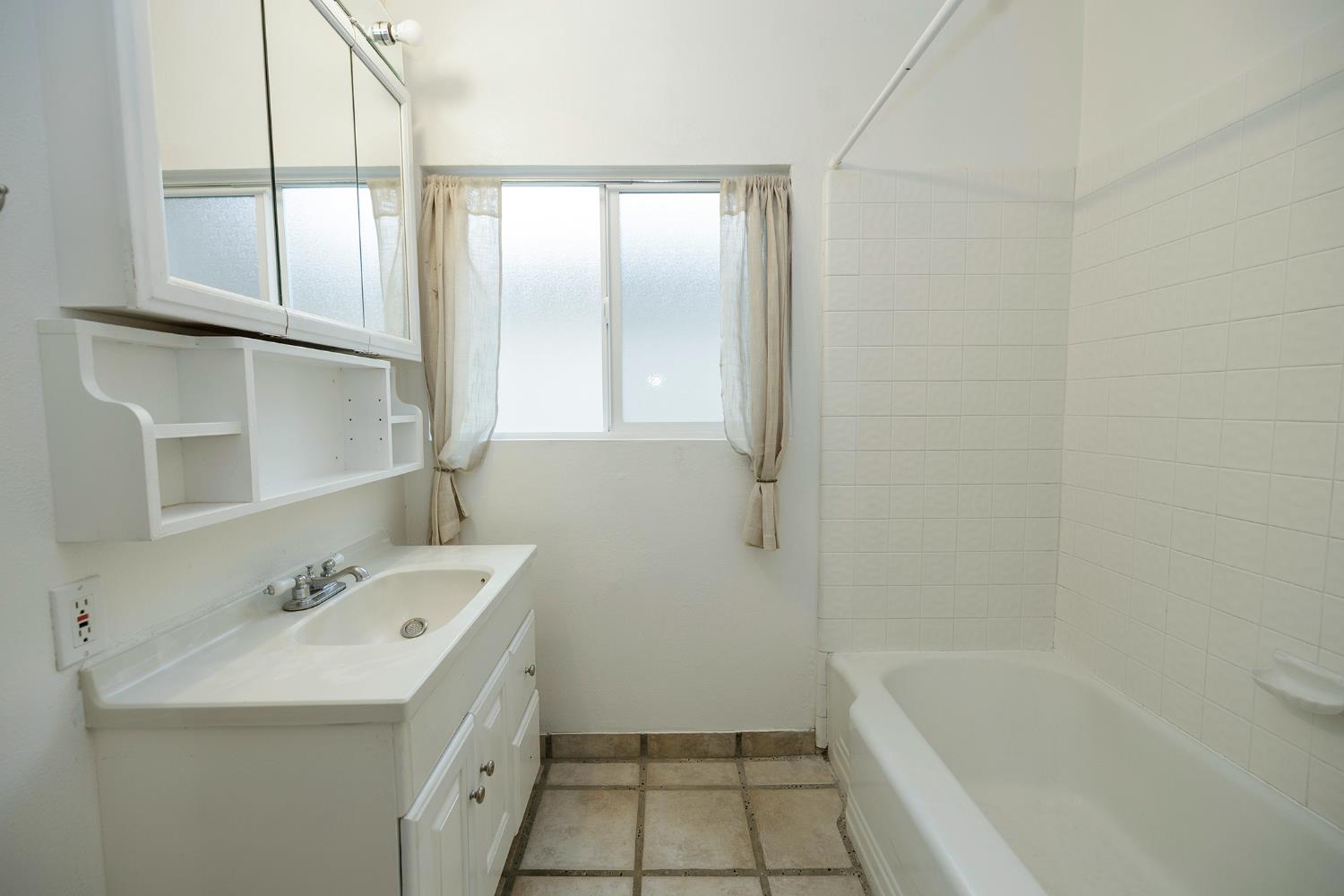 1316 Cooper Ave, Turlock, CA 95380