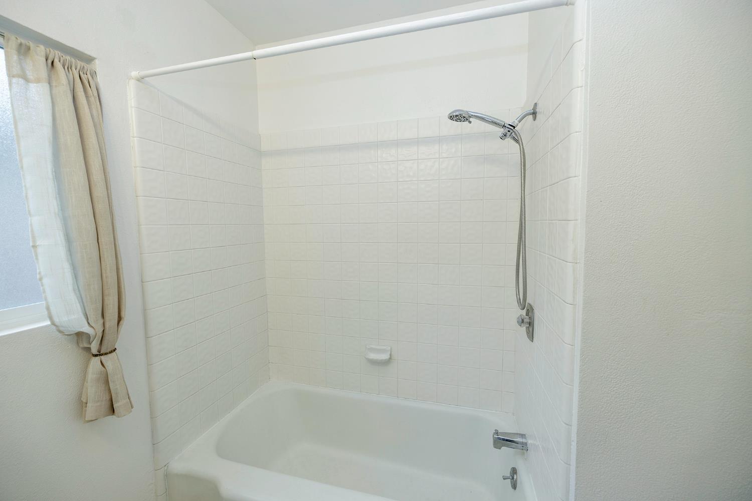 1316 Cooper Ave, Turlock, CA 95380