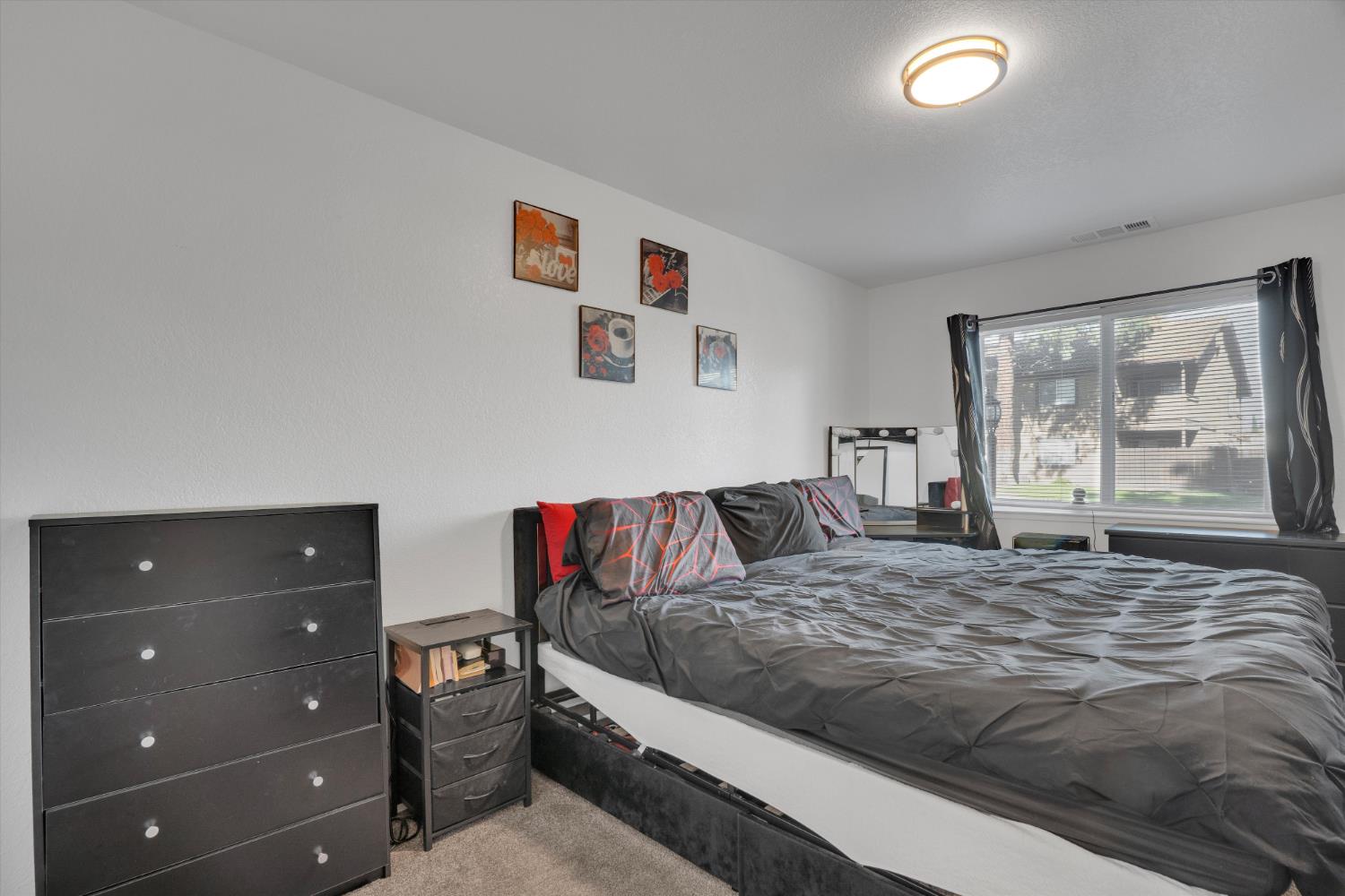 455 Cherry Ln #A, Manteca, CA 95337