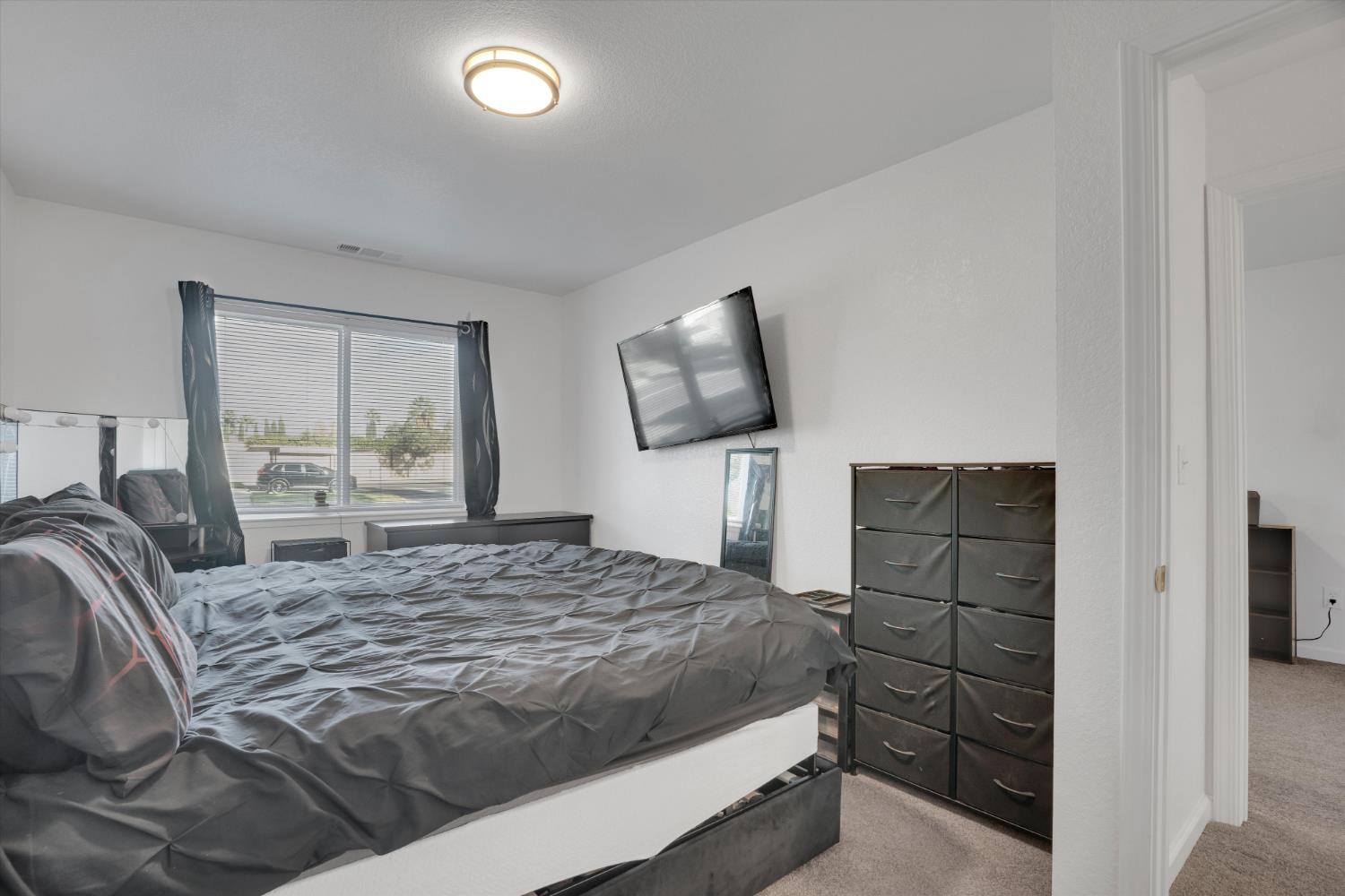 455 Cherry Ln #A, Manteca, CA 95337