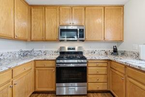 2030 Hyannis Cir, Manteca, CA 95336