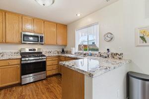 2030 Hyannis Cir, Manteca, CA 95336