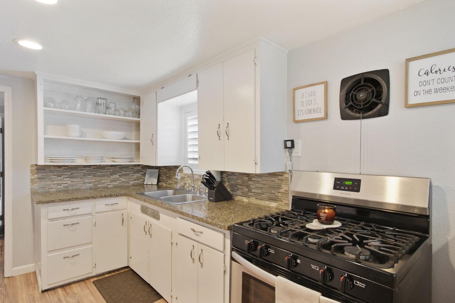 966 Elma St, Hickman, CA 95323