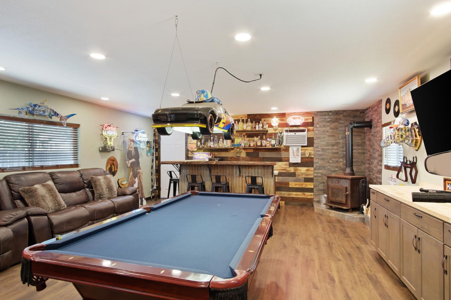 966 Elma St, Hickman, CA 95323